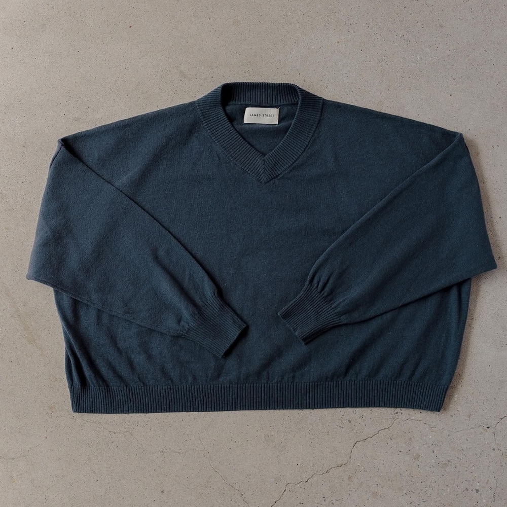 ISO James Street Co Light Vee Sweater